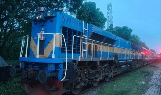 কালীগঞ্জে ট্রেনে কাটা পড়ে অজ্ঞাত ব্যক্তি নিহত
