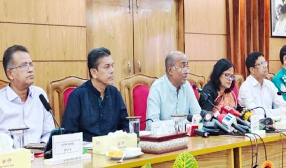 পার্শ্ববর্তী দেশ থেকে পরিকল্পিতভাবে মাদকের চালান চাপিয়ে দেওয়া হচ্ছে