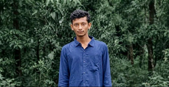 মালবাহী ট্রলি উল্টে হেলপাড় নিহত