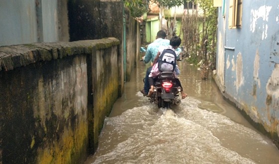 ভালুকয় শতাধিক পরিবার জলাবদ্ধতা দুর্ভোগ মানুষ