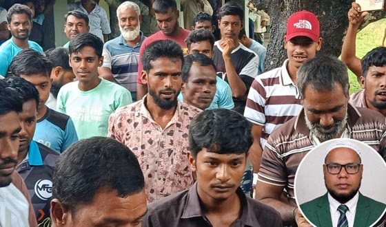 পোরশায় ছাত্রী-শিক্ষকের অনৈতিক কর্মকান্ডের জেরে বিক্ষোভ