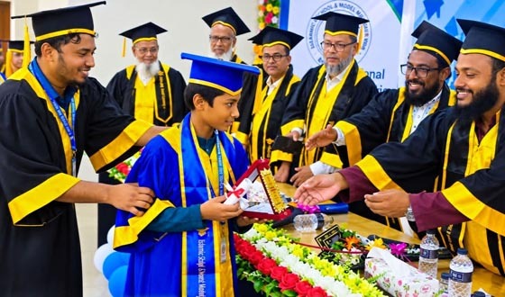শৈলকুপায় শিক্ষার্থীদের সংবর্ধনা দিল ইসলামিক মাদ্রাসা