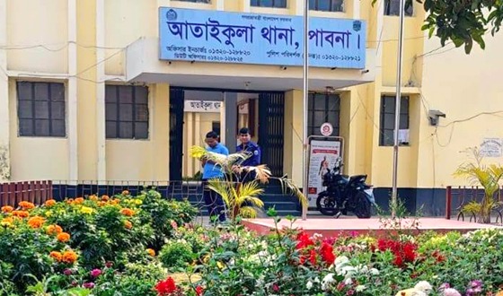 পাবনায় শিশু শিক্ষার্থীকে ধর্ষণচেষ্টার অভিযোগ বৃদ্ধের বিরুদ্ধে