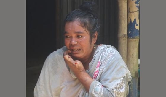 নওগাঁয় প্রতিবন্ধী গৃহবধূর উপর স্বামীও ভাসুরের নির্যাতন