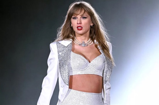 বিলবোর্ডে সবার সেরা টেইলর সুইফট