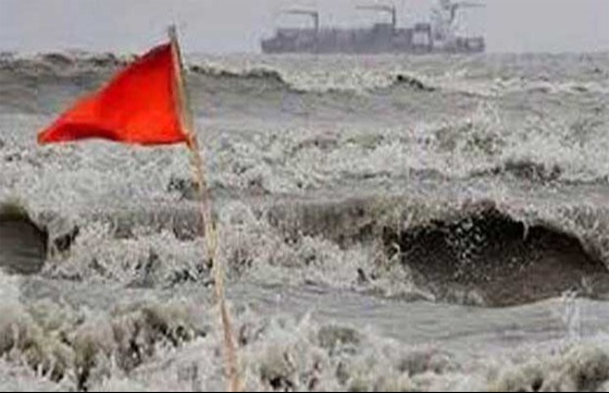 নিম্নচাপে সাগর উত্তাল, ৪ বন্দরে সতর্কসংকেত: আবহাওয়া অধিদফতর