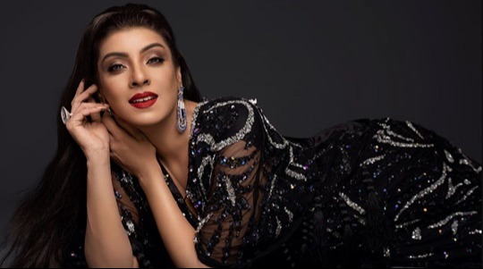 অভিনয়ে ফিরলেন মৌ