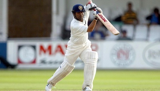 মেলবোর্ন স্পোর্টস ক্লাবের সম্মাননা পেলেন শচীন