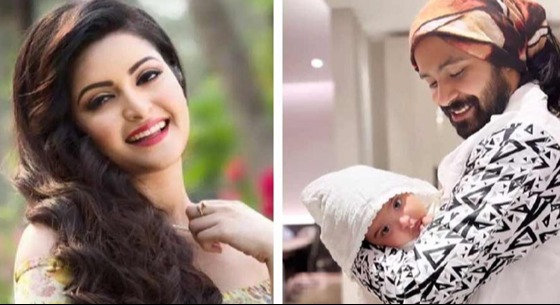 ছেলের সঙ্গে সময় কাটাচ্ছেন রাজ, আবারও সম্পর্কের গুঞ্জন রাজ-পরীর