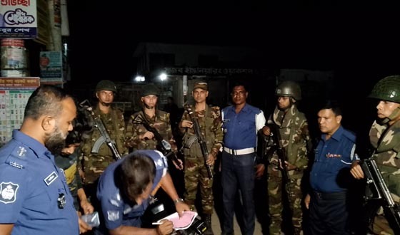 কালিয়ায় অভিযানে ৭টি মোটরসাইকেল জব্দ, মামলা