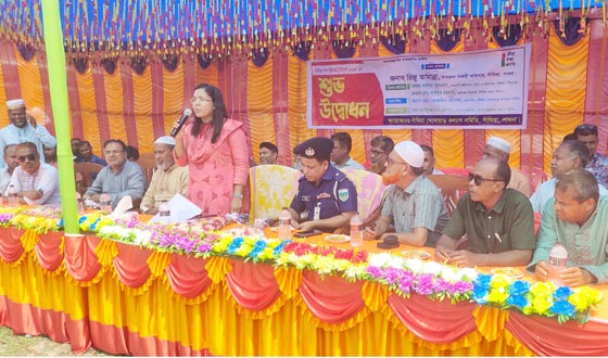 সাঁথিয়া কাপ ক্রিকেট টুর্নামেন্টের উদ্বোধন