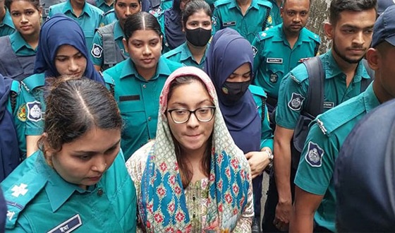 প্রতারণা মামলায় গ্রেপ্তার মডেল মেঘনা