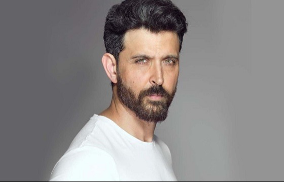 যেভাবে ধূমপান ছেড়েছিলেন হৃতিক