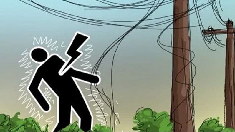 চিরিরবন্দরে বিদ্যুতস্পৃষ্ট হয়ে বৃদ্ধের মৃত্যু