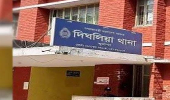 দিঘলিয়ার সেনহাটিতে চিহ্নিত দুর্বৃত্তদের কোপে দুই ভাই গুরুতর আহত