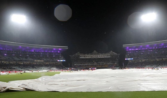 বৃষ্টিতে ভেসে গেলো কলকাতা-পাঞ্জাব ম্যাচ