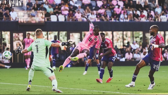 অবিশ্বাস্যভাবে ম্যাচ হারলো মায়ামি