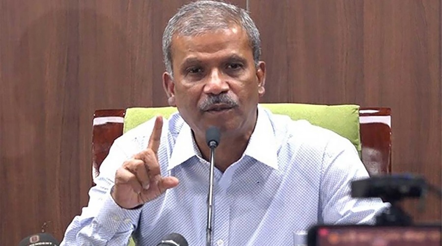 নতুন শুল্ক আরোপ: সফলতা হিসেবে দেখছেন আইন উপদেষ্টা