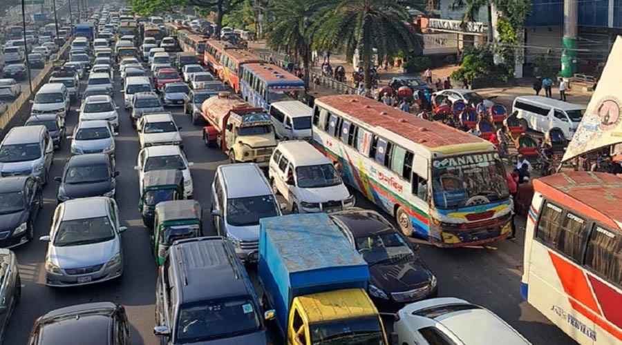 ঢাকায় এক দিনে তিন সমাবেশ ও দুই গুরুত্বপূর্ণ পরীক্ষা, যানজটে নাকাল নগরবাসী