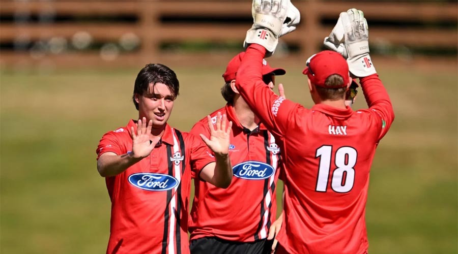 স্মিথ ছিটকে পড়ায় টেস্ট দলে সুযোগ পেলেন ফকস