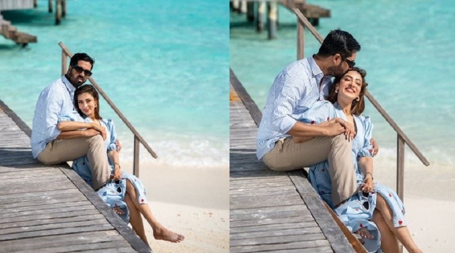 মালদ্বীপে স্বামীসহ রোম্যান্টিক ছুটি কাটাচ্ছেন মিম