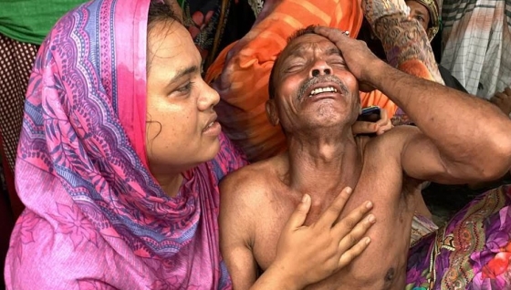 রাজশাহীতে একই পরিবারের চারজনের লাশ উদ্ধারের ঘটনায় দুটি মামলা