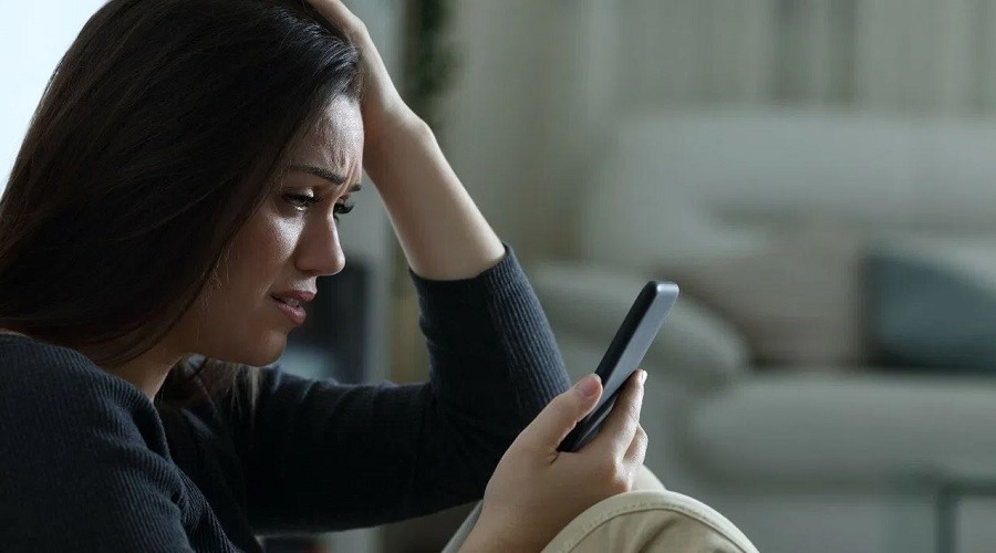 হঠাৎ স্মার্টফোন হ্যাং করেছে? এই সহজ টিপসগুলো কাজে লাগান