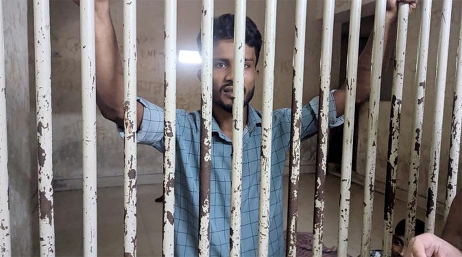 ধানমন্ডিতে আটক রিকশাচালক হত্যা মামলার আসামি নন: ডিএমপি