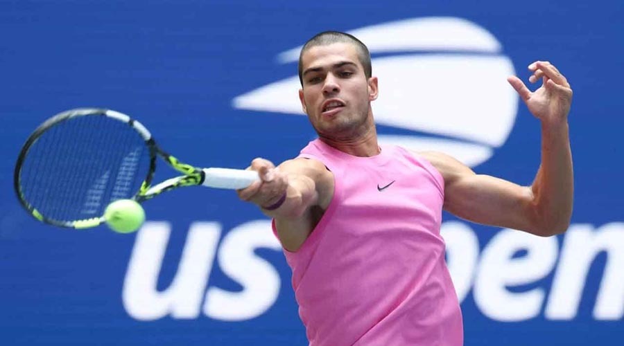 দুর্দান্ত জয়ে ইউএস ওপেনের শেষ ষোলোতে আলকারাজ