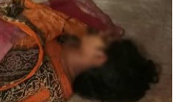 দিঘলিয়ায় গৃহবধূর মৃত্যু নিয়ে নানা গুঞ্জন, আত্নহত্যা না হত্যা?