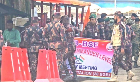 হিলি সীমান্তে বিজিবি ও বিএসএফের ব্যাটালিয়ন পর্যায়ে বৈঠক
