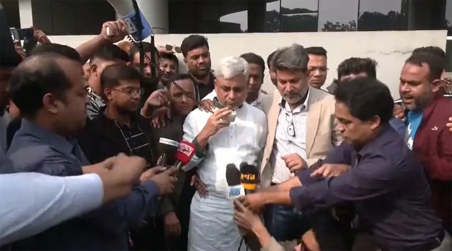 বিটিআরসির সঙ্গে বৈঠক ফলহীন, অবৈধ ফোন নিবন্ধনে সরকার অনড় অবস্থানে