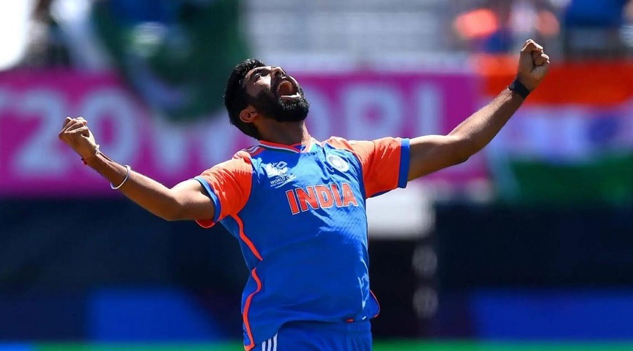 ‘১০০’ উইকেটের ক্লাবে যোগ দিলেন বুমরাহ