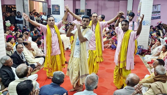 হাজারো ভক্তের সমাগমে শেষ হলো মহানাম যজ্ঞানুষ্ঠান