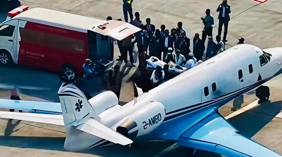 সিঙ্গাপুরে পৌঁছেছে ওসমান হাদিকে বহনকারী এয়ার অ্যাম্বুলেন্স