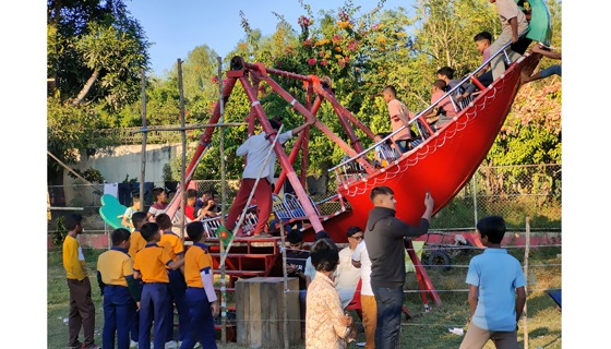 ঈদগাঁওতে বিজয় মেলায় নানা অব্যবস্থাপনা