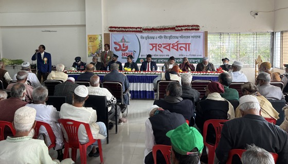 কাউখালীতে বীর মুক্তিযোদ্ধাদের সংবর্ধনা