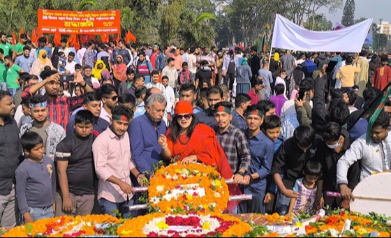 সকল ষড়যন্ত্র নস্যাৎ করে গণতন্ত্রের পথে এগিয়ে যেতে হবে : মিতা রহমান