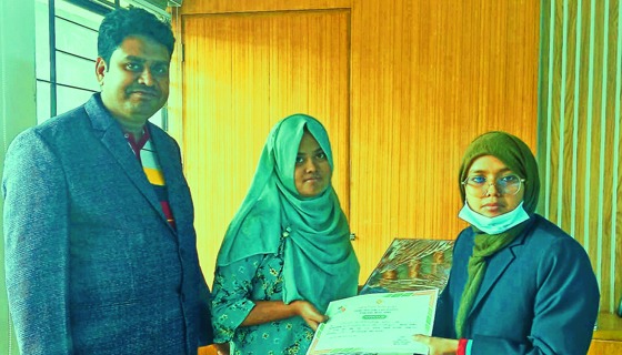 চিত্রাঙ্কন ও রচনা প্রতিযোগিতায় সাফল্য অর্জন করেছে লামিয়া সুলতানা জিশা