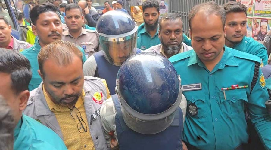 হাদি হত্যা মামলায় সিবিউন ও সঞ্জয় আবার পাঁচ দিনের রিমান্ডে