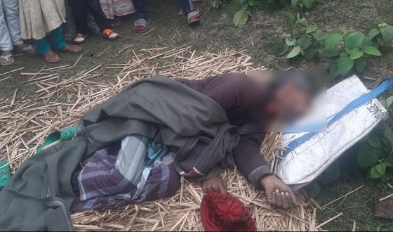 তারাগঞ্জে ক্যানেলের পাশে কৃষকের গলা কাটা লাশ