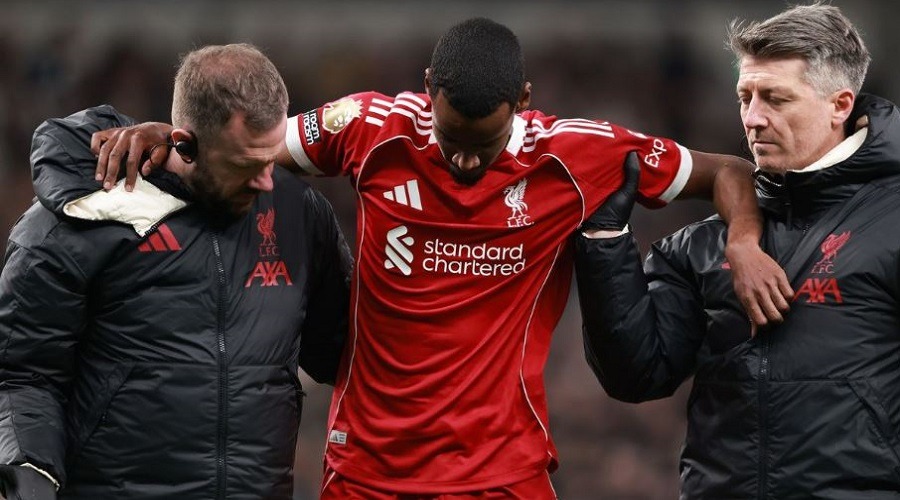 ইনজুরিতে ছিটকে গেলেন ইসাক