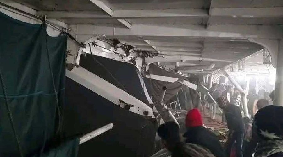 ঘন কুয়াশায় মেঘনা নদীতে দুই লঞ্চের সংঘর্ষ, নিহত বেড়ে ৮