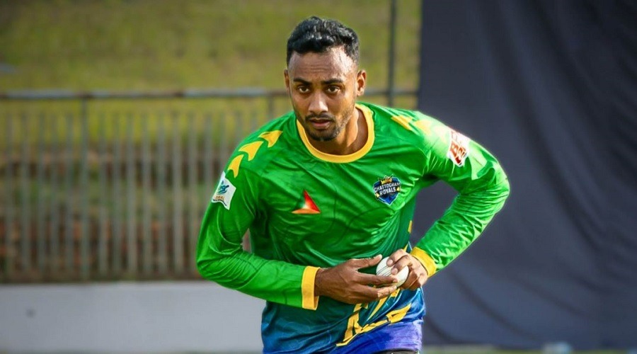 মাথায় আঘাত পেয়ে হাসপাতালে শরিফুল