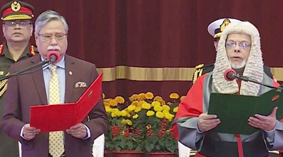 ২৬তম প্রধান বিচারপতি হিসেবে শপথ নিলেন জুবায়ের রহমান