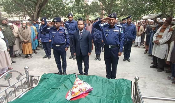 দেবহাটায় বীর মুক্তিযোদ্ধা অহিদুর রহমানের রাষ্ট্রীয় মর্যাদায় দাফন সম্পন্ন