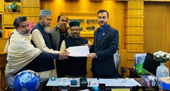 গাজীপুর-৫ আসনে প্রার্থীদের মনোনয়নপত্র দাখিল