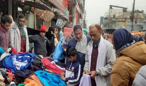 শেরপুরে ঘন কুয়াশা ও তীব্র শীতে জনজীবন বিপর্যস্ত