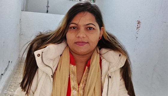 দত্তক নেওয়া শিশুকে নির্যাতন : নারী গ্রেপ্তার