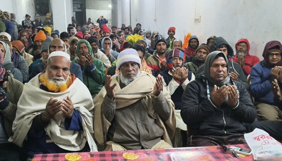 গাংনীতে বেগম খালেদা জিয়ার বিদেহী আত্মার শান্তি কামনায় দোয়া ও মাহফিল